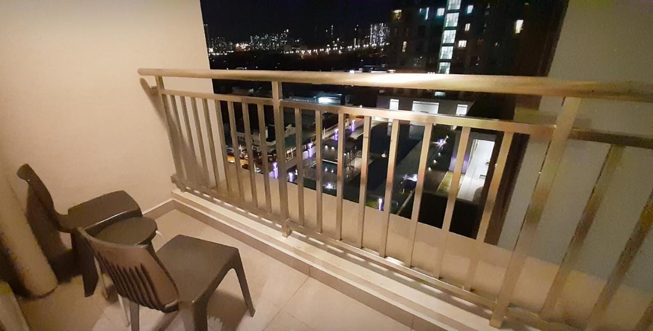 Sunway Paradise Home Staycation Ph2100 Self Check In Out Subang Jaya Exterior foto